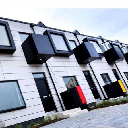 Large Townhouse 5 Beds With Two Parking Spaces - Manchester City Centre Kültér fotó