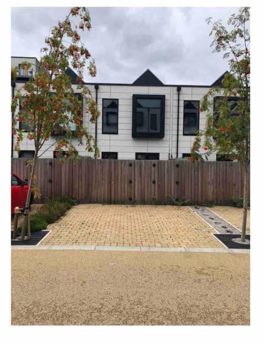 Large Townhouse 5 Beds With Two Parking Spaces - Manchester City Centre Kültér fotó